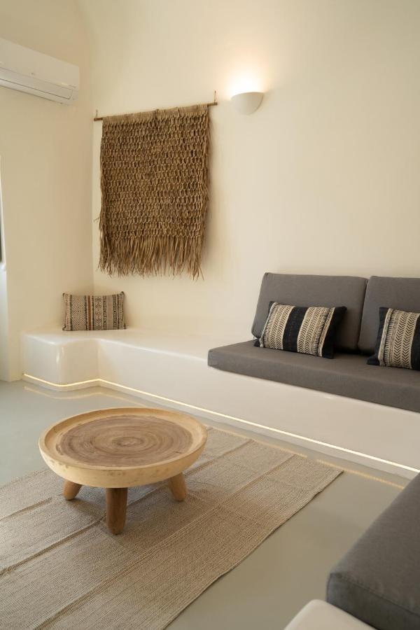 Cilon Suites Santorini 이메로비글리 외부 사진