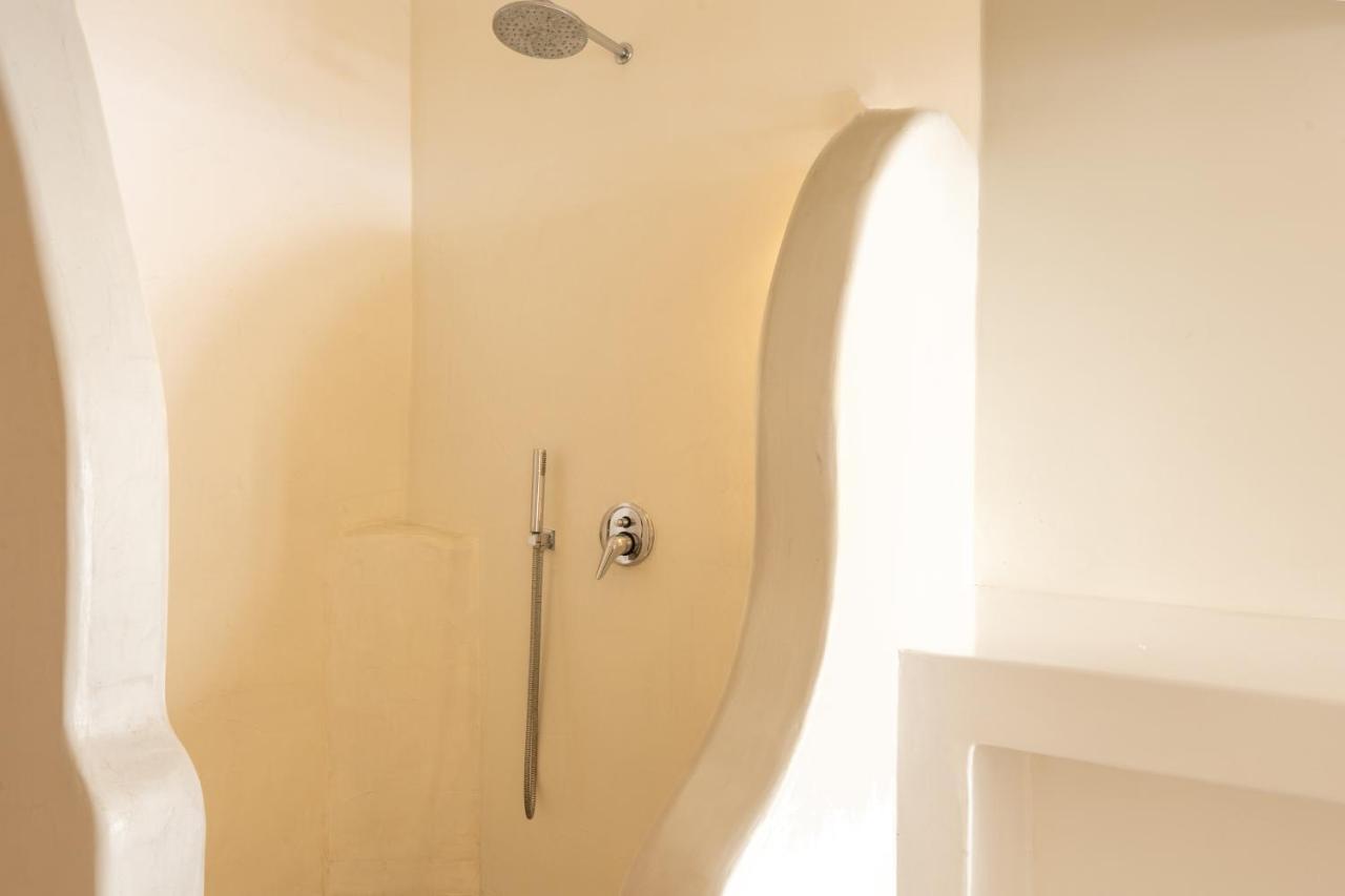 Cilon Suites Santorini 이메로비글리 외부 사진